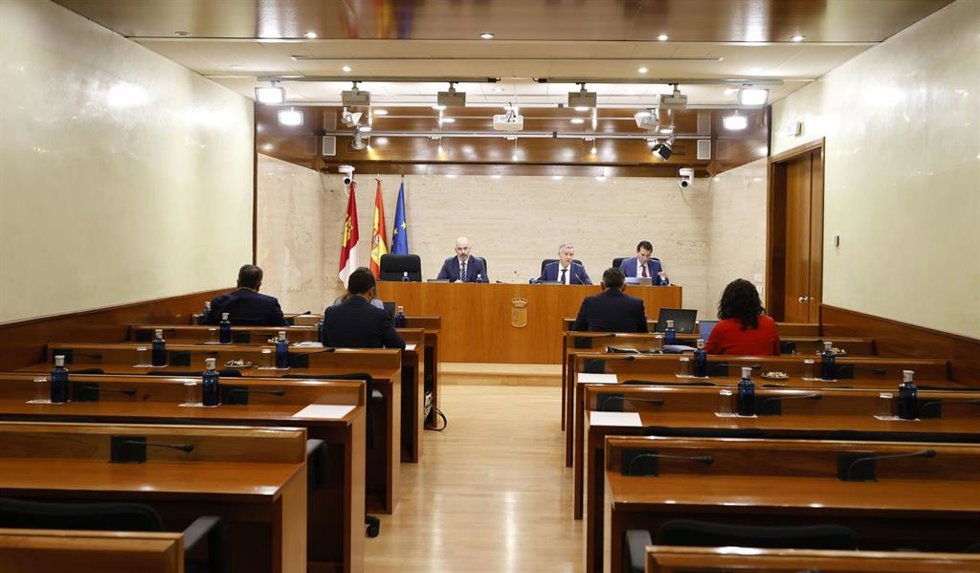 Comisión de Sanidad en las Cortes de C-LM