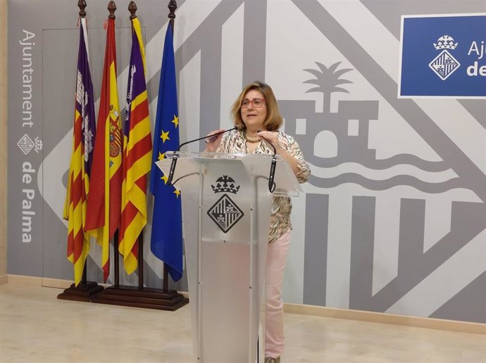 La portavoz de la Junta de Gobierno del Ayuntamiento de Palma, Mercedes Celeste.