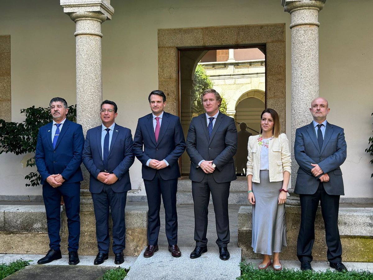 Junta y Ayuntamiento de Badajoz colaborarán en la formación práctica de alumnos de la Academia de Seguridad Pública