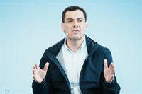 Moreno anuncia que la aeronáutica suiza Pilatus se instala en Andalucía