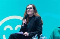 Mónica García anuncia una estrategia "puntera" para fortalecer la producción de medicamentos en España