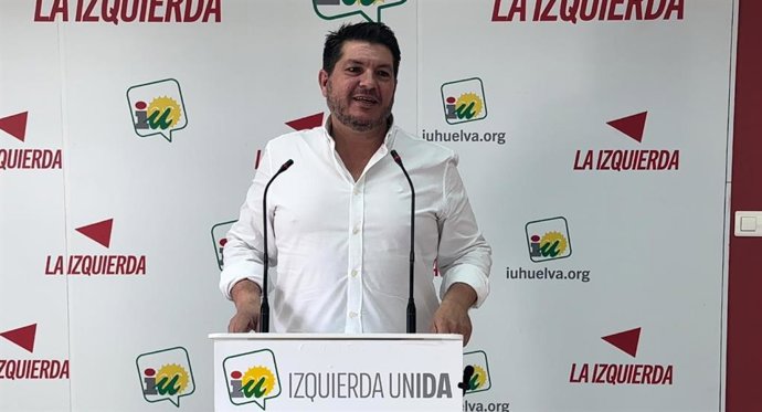 El coordinador provincial de IU Huelva, Marcos Toti.