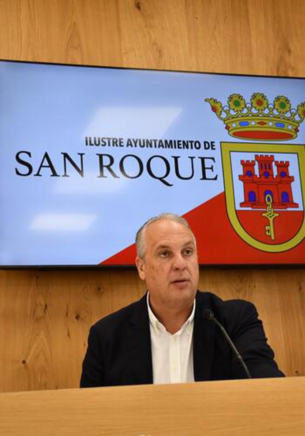 Ruiz Boix en rueda de prensa.