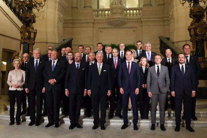 Fotografía de grupo de los líderes europeos en Bruselas