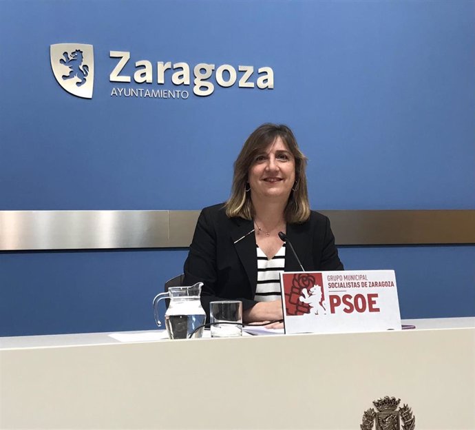 La portavoz del grupo municipal del PSOE en el Ayuntamiento de Zaragoza, Lola Ranera