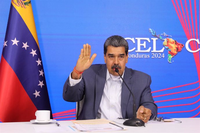 HANDOUT - 16 April 2024, Venezuela, Caracas: Venezuelan President Nicolas Maduro speaks at a virtual meeting of the Community of Latin American and Caribbean States (CELAC). Following the storming of the Mexican embassy in Quito by the police, Maduro has 