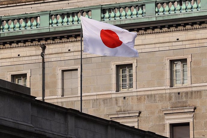 March 19, 2024, Tokyo, Japan: A Japanese flag is seen at the Bank of Japan (BOJ) in downtown Tokyo. On Tuesday, the Bank of Japan ended its unorthodox monetary easing efforts. In its first rate increase since 2007, the BOJ recommended a range of zero perc