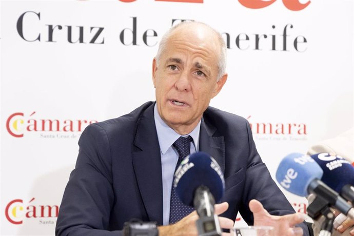 El presidente de la Cámara de Comercio de Santa Cruz de Tenerife, Santiago Sesé