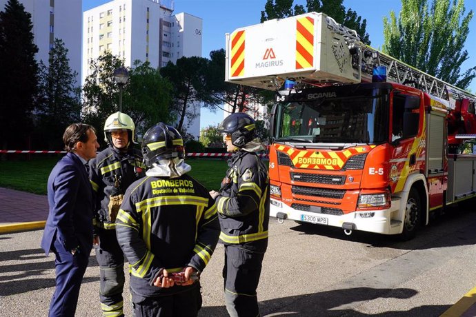 Diputación de Valladolid incorpora un nuevo camión escala a su servicio de extinción de incendios.