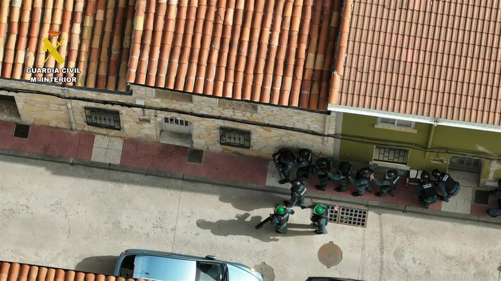 Desarticulado un punto de venta de droga en Utrillas en el que participaban menores de edad.