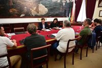 El alcalde de Cádiz promete trabajar de forma conjunta con el comité de empresa de Navantia