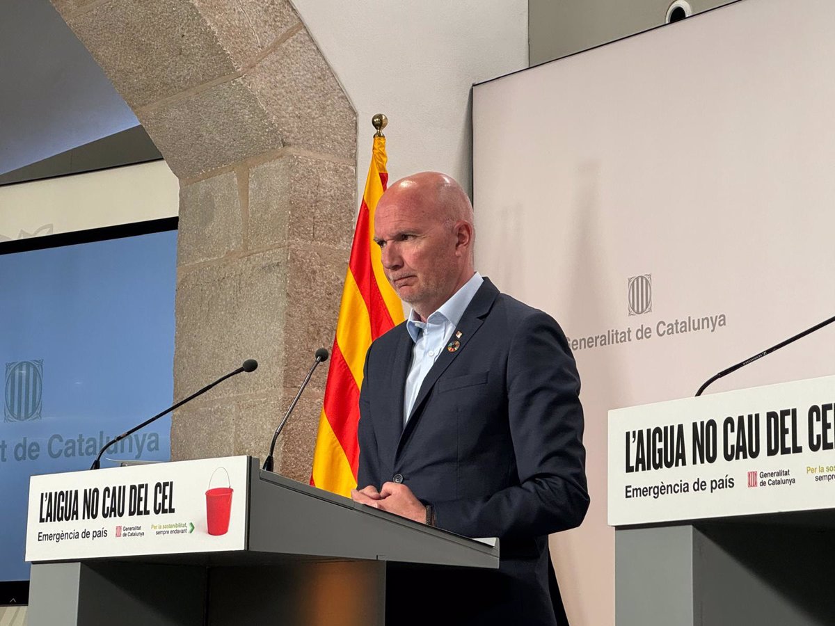 Gobierno Catalán Dice Que Los Municipios Decidirán Qué Piscinas Privadas Son Refugios Y Afea La