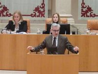 El Parlamento reclama sillones ergonómicos y confortables en la reposición que se haga en los hospitales