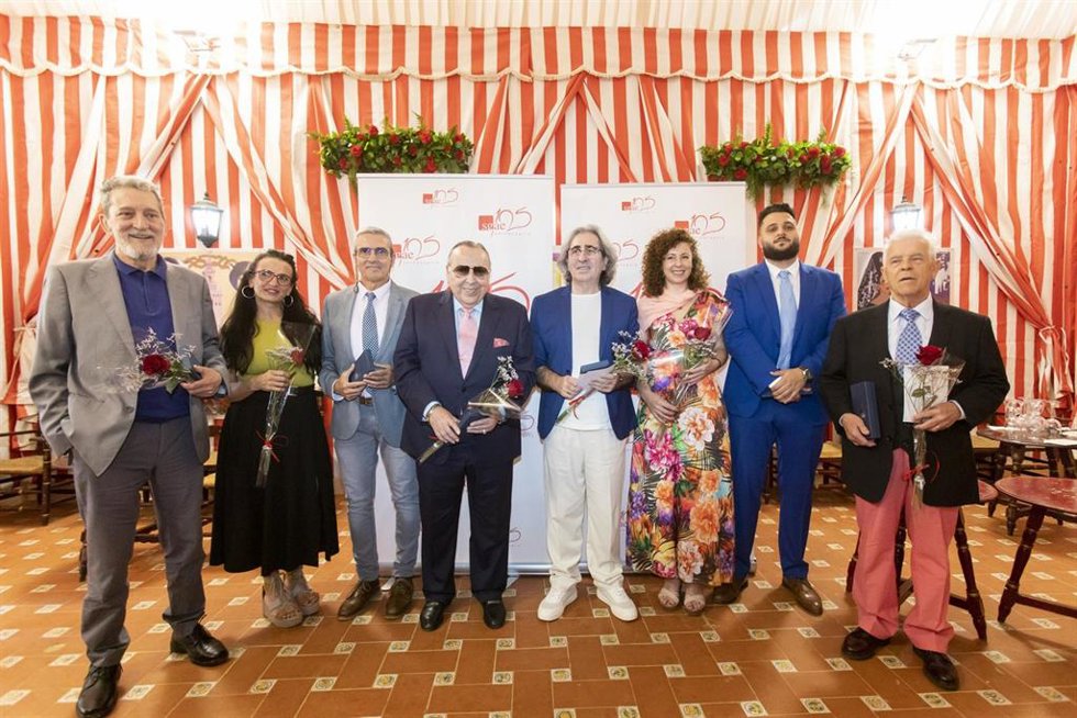La SGAE homenajea a creadores andaluces que cumplen 50 años como miembros de la entidad.