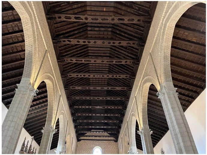 Interior de la iglesia de San Mateo de Lucena.