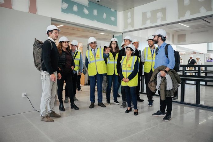 Visita de Balcells a las obras