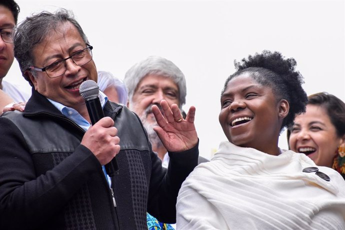 Archivo - June 7, 2023, Bogota, Cundinamarca, Colombia: Colombian president Gustavo Petro (L) gives a speech along Colombian vice-president Francia Marquez (R) during the demonstrations in support of the Colombian government social reforms, in Bogota, Col
