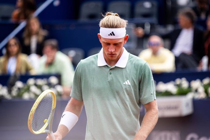 Alejando Davidovich Fokina of Spain in action against Susan Lajovic of Serbia during the day 4 of Barcelona Open Conde Godo at Real Club de Tenis Barcelona on April 18, 2024, in Barcelona, Spain.