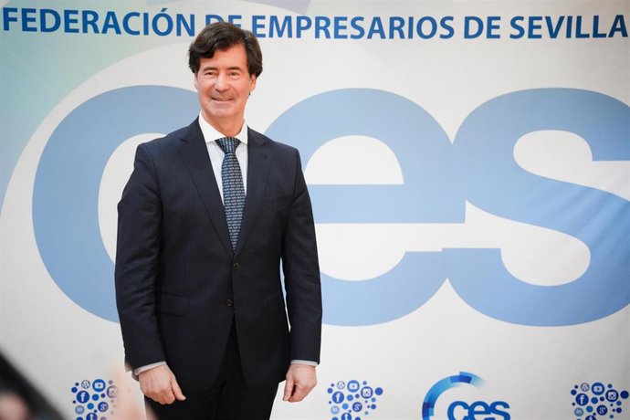 Archivo - El presidente de la CES, Miguel Rus