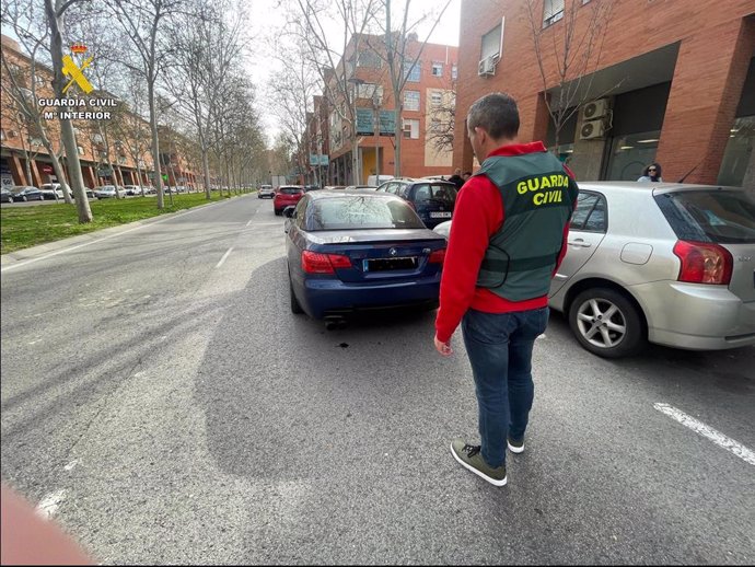 Coche recuperado por la Guardia Civil.