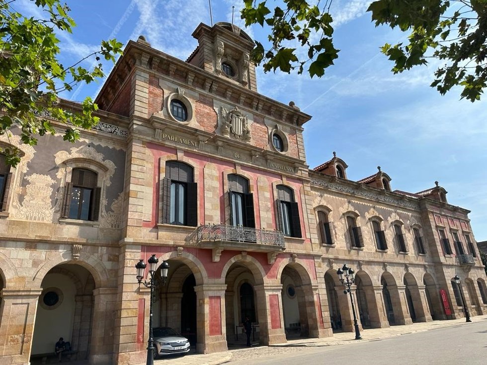Archivo - Fachada del Parlament