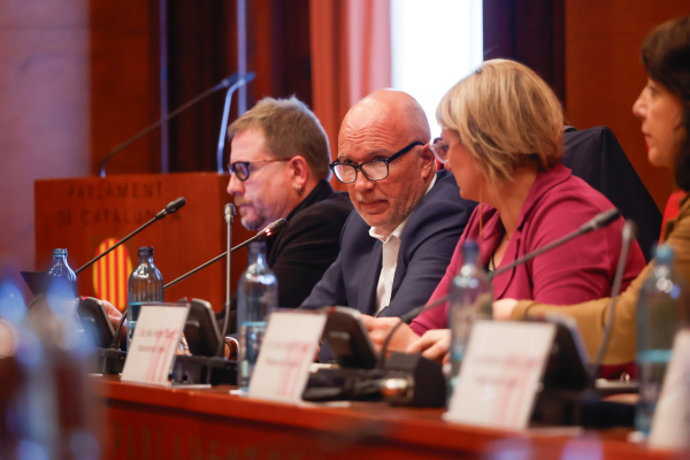 El conseller de Acción Climática de la Generalitat, David Mascort, comparece ante la Diputación Permanente del Parlament