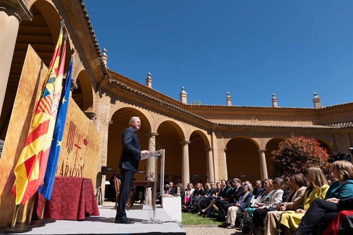 El presidente del Gobierno de Aragón, Jorge Azcón, en la celebración del Día de Aragón en Huesca.