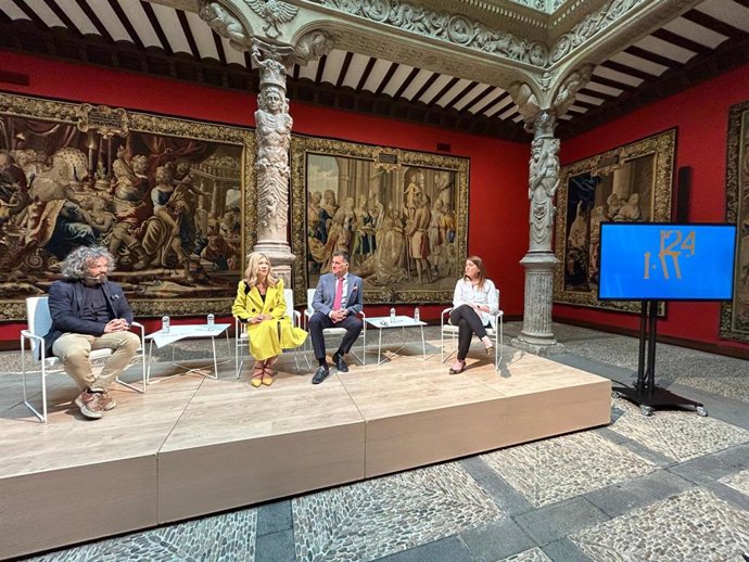 La presentación ha tenido lugar en el Patio de la Infanta.