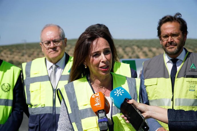 Rocío Díaz atiende a los periodistas