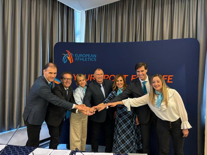 Firma del acuerdo para que Valencia sea sede del Europeo de Atletismo de Pista Cubierta de 2027