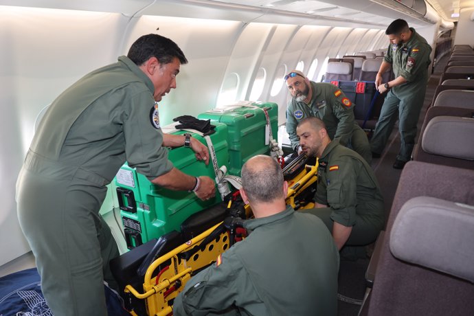 Un avión militar despega de Torrejón para traer de Tailandia a un español con pancreatitis