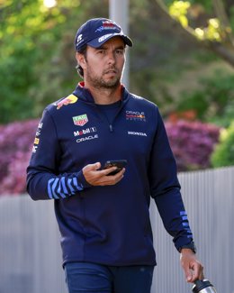 PEREZ Sergio (mex), Red Bull Racing RB20, portrait during the Formula 1 Lenovo Chinese Grand Prix 2024, 5th round of the 2024 Formula One World Championship from April 19 to 21, 2024 on the Shanghai International Circuit, in Shanghai, China 