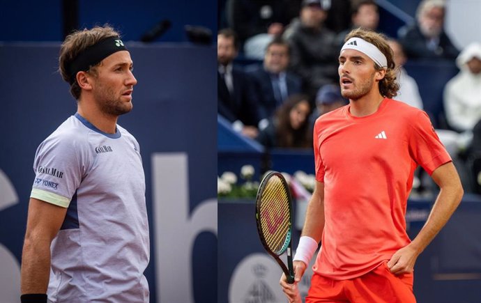 El tenista noruego Casper Ruud (izquierda) y el griego Stefanos Tsitsipas en el Barcelona Open Banc Sabadell 2024