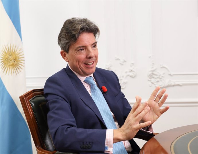 El viceministro de Exteriores argentino, Leopoldo Sahores, durante una entrevista para Europa Press, en la Embajada de Argentina en Madrid, a 19 de abril de 2024, en Madrid (España).