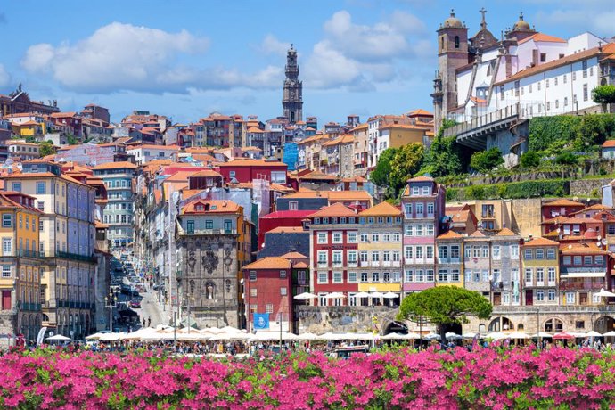 Archivo - A view of the old district of Ribeira, Porto, Portugal.