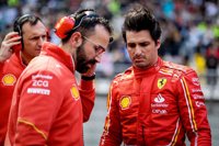 Sainz: "Espero que en carrera vayamos mejor que a una vuelta"