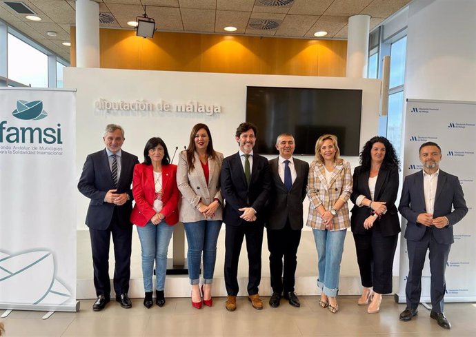 Las diputaciones andaluzas mantienen un encuentro de trabajo sobre cooperación al desarrollo.