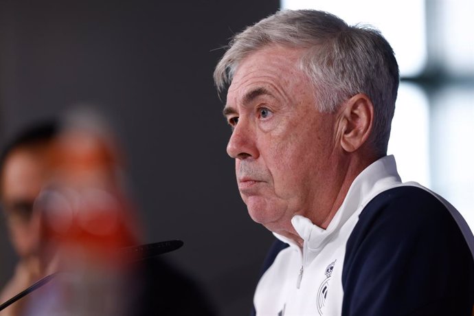 Archivo - Carlo Ancelotti, head coach of Real Madrid, during the press conference of the training day of Real Madrid prior the UEFA Champions League, Round of 16, football match against RB Leipzig at Ciudad Deportiva Real Madrid on March 05, 2024, in Madr