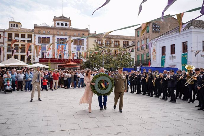 La consejera de Fomento, Rocío Díaz, en el acto conmemorativo del 532º aniversario de las Capitulaciones de Santa Fe, a 20 de abril de 2024 en Santa Fe, Granada, Andalucía.