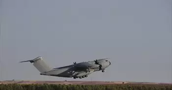 Aterriza en Loiu (Vizcaya) el avión militar medicalizado que ha repatriado a Álex García desde Tailandia