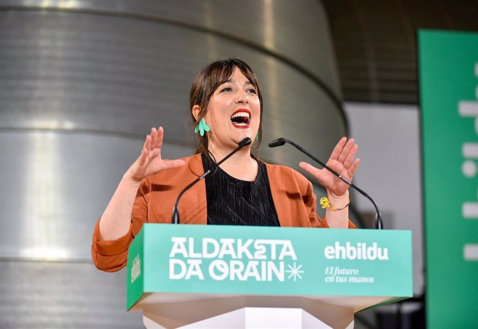 La portavoz de la campaña electoral de EH Bildu, Oihana Etxebarrieta