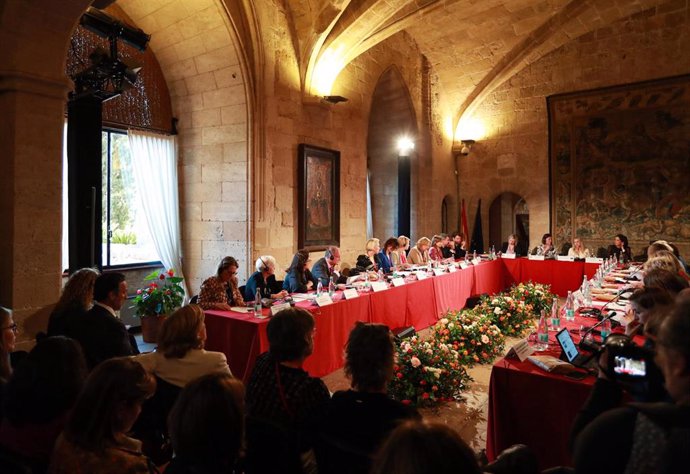 Vista general de la Cumbre de mujeres presidentas de Parlamentos de la Unión Europea, en el palacio de la Almudaina, a 21 de abril de 2024, en Palma.