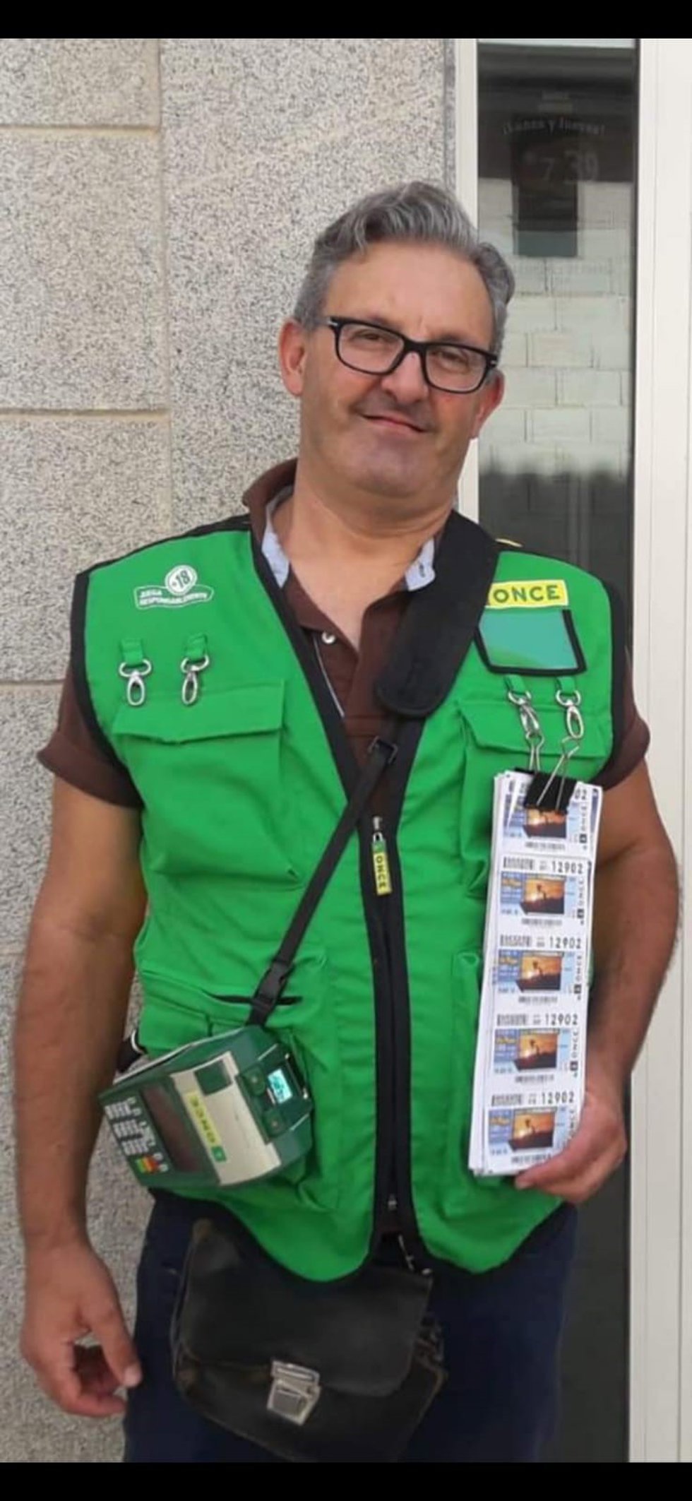 Vendedor de ONCE