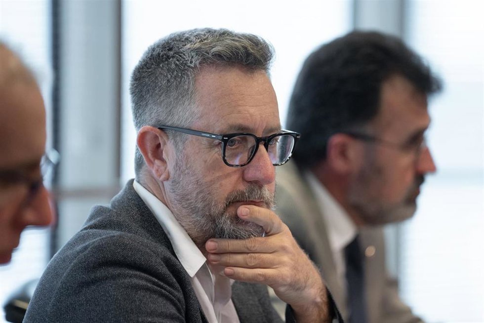 El presidente del Port de Tarragona, Saül Garreta, durante la constitución de la Mesa de coordinación de los puertos de Catalunya, en la sede de la Conselleria, a 15 de abril de 2024, en Barcelona, Catalunya (España). Capella ha presidido la constitució