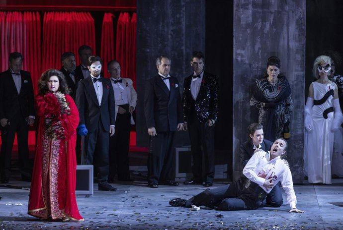 Un ballo in maschera - Giuseppe Verdi  Ópera en tres actos. Palau de Les Arts.