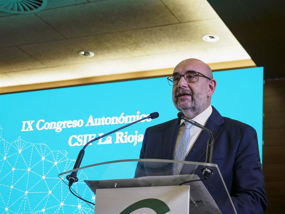 La Central Sindical Independiente y de Funcionarios (CSIF) exige al Gobierno eliminar la tasa de reposición en la próxima oferta de empleo público. 