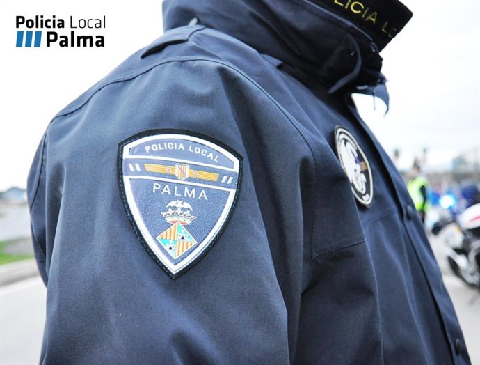 Un agente de la Policía Local de Palma.