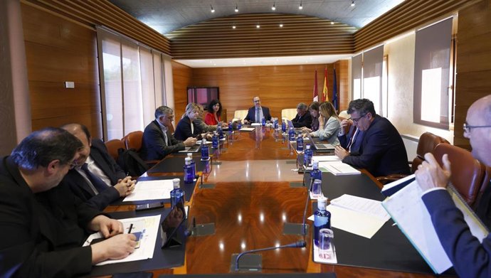 Reunión de la Mesa de las Cortes de C-LM.