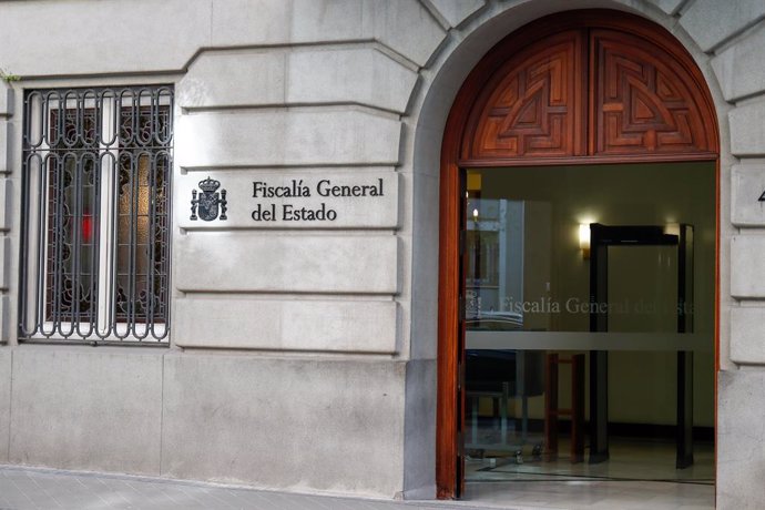 Archivo - Entrada de la sede de la Fiscalía General del Estado.