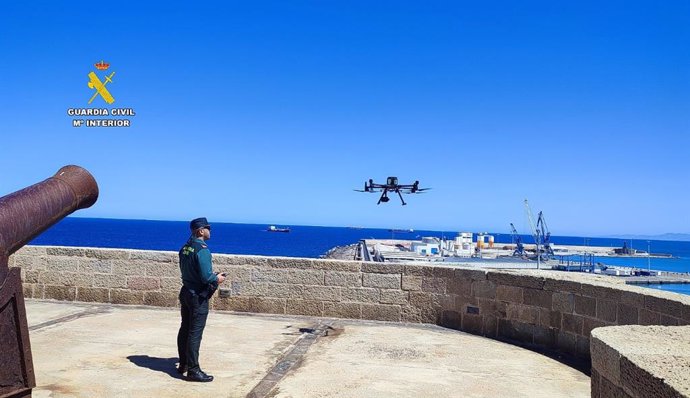 Guardia Civil en Melilla aprende manejo de drones para "vigilancia, seguridad y protección" del perímetro fronterizo